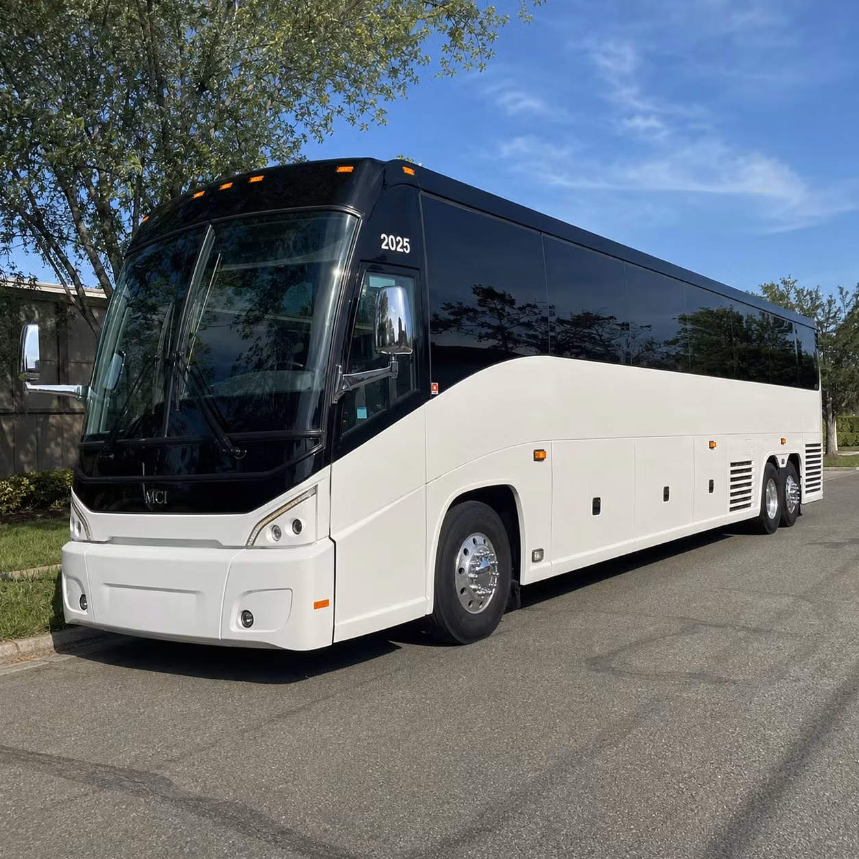 charter bus rentals for government agencies and municipal operations in palm bay